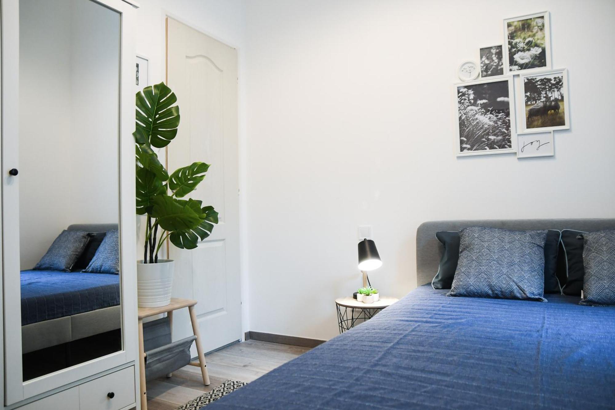 Buda Central Tiny Studios Budapest Extérieur photo